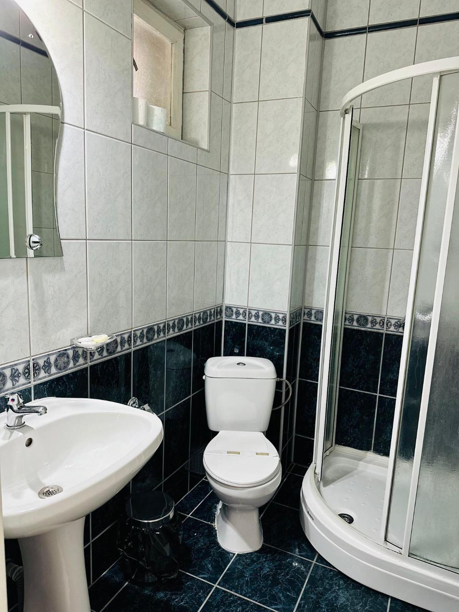 Rapsodia Sinaia Bed & Breakfast エクステリア 写真