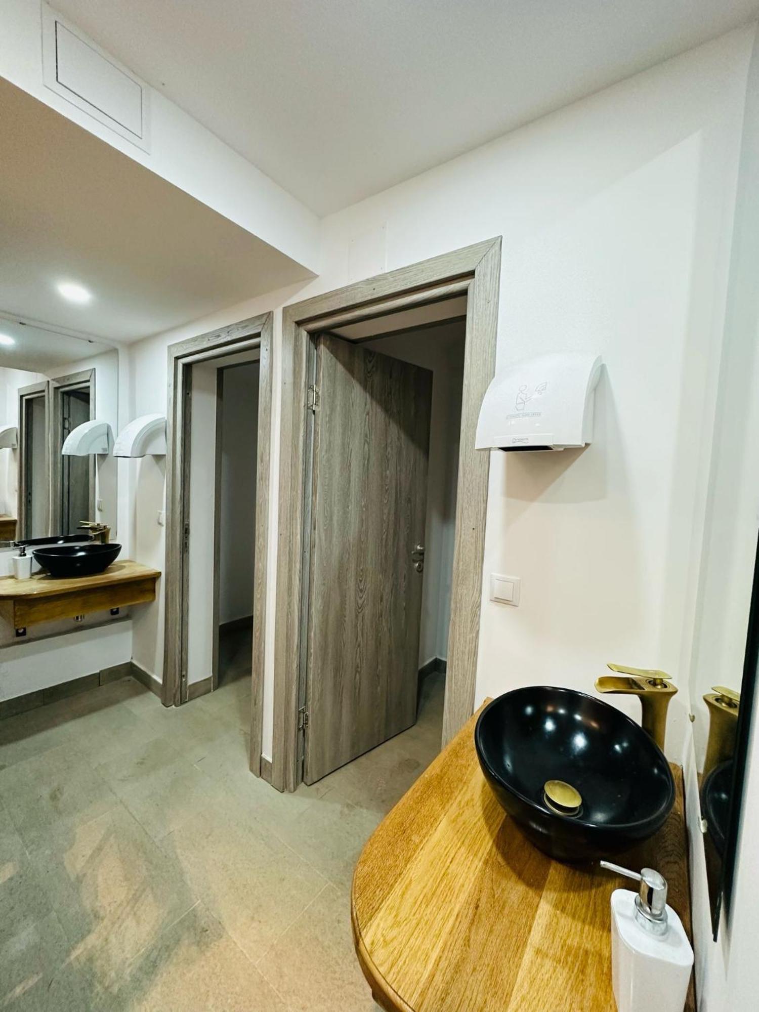 Rapsodia Sinaia Bed & Breakfast エクステリア 写真