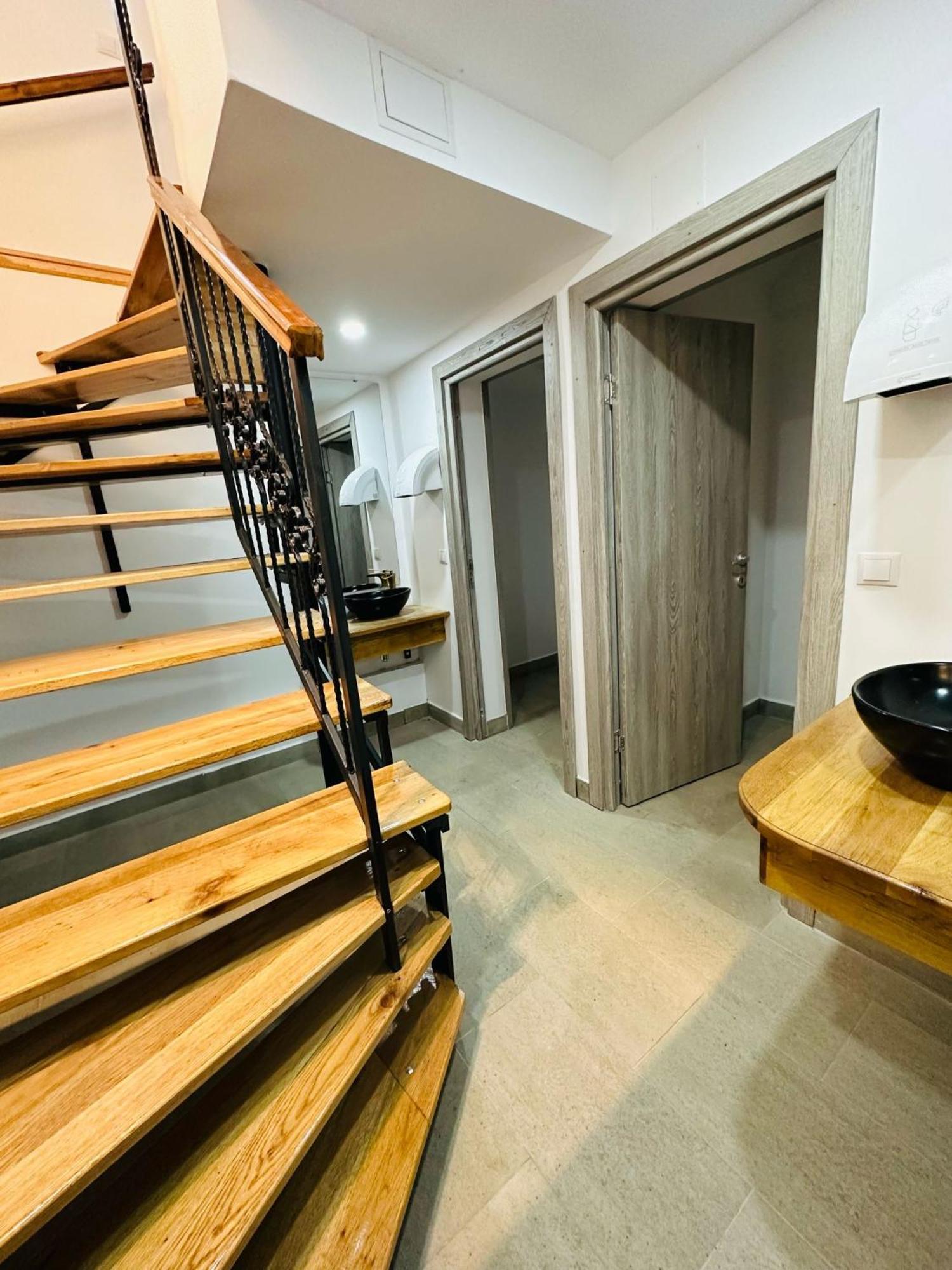 Rapsodia Sinaia Bed & Breakfast エクステリア 写真